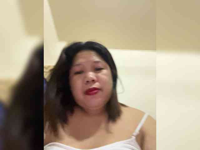 ChubbyBabe31 Live Webcam on BongaCams