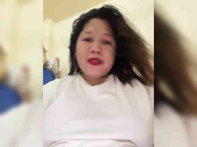 ChubbyBabe31 webcam