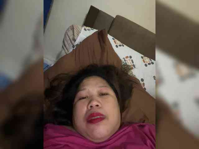 ChubbyBabe31 webcam