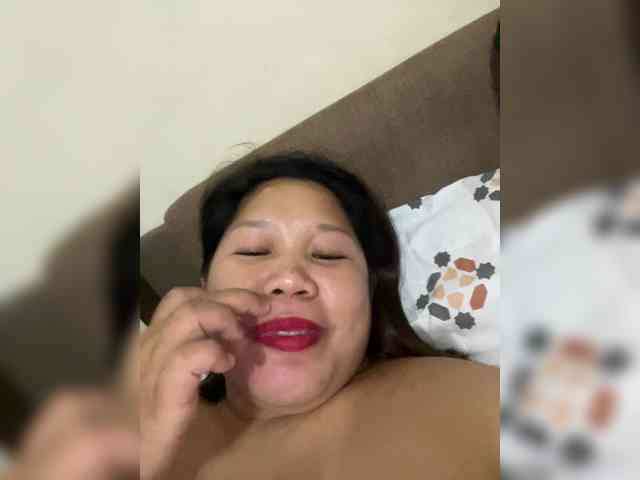 ChubbyBabe31 webcam