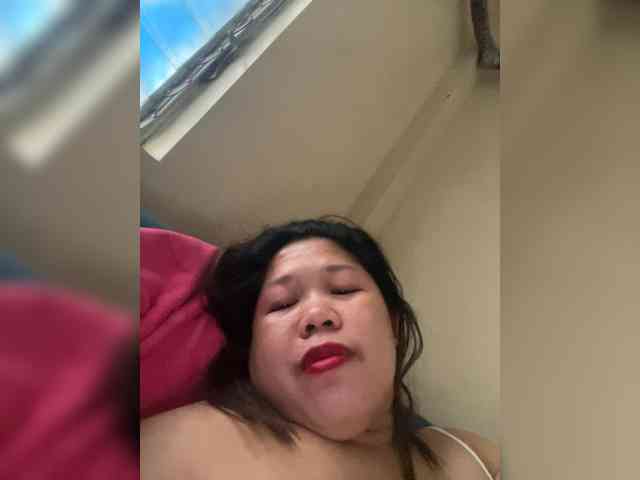 ChubbyBabe31 Live Webcam on BongaCams