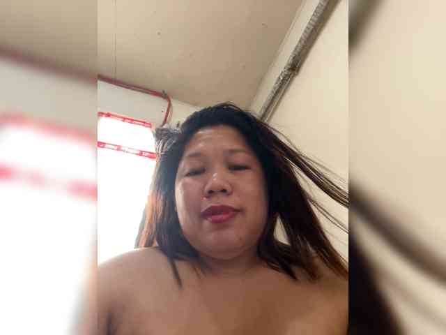 ChubbyBabe31 webcam