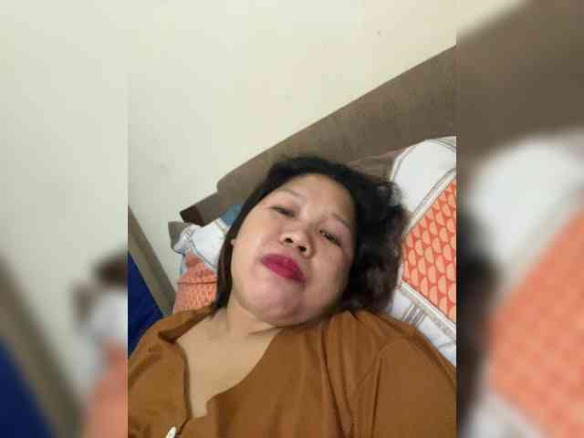 ChubbyBabe31 webcam