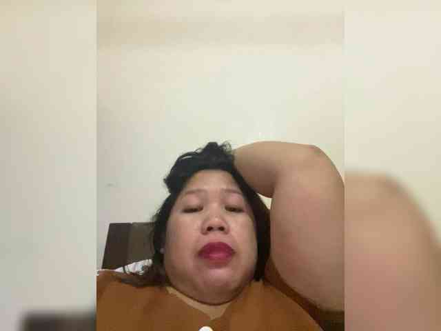 Chubbybabe31's cam show statistics and live stream