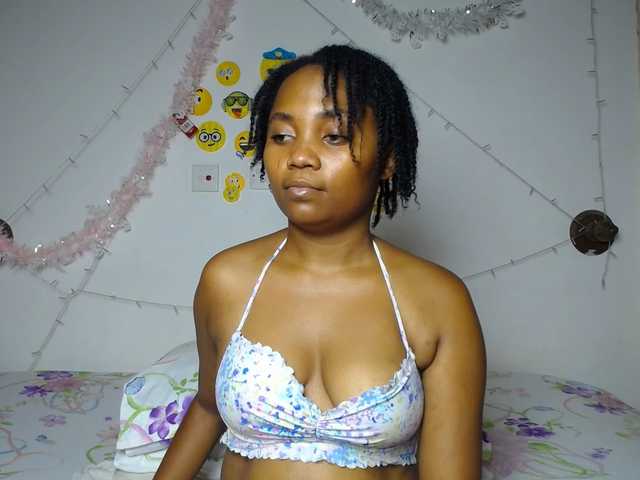 LilyClara's BongaCams show and profile