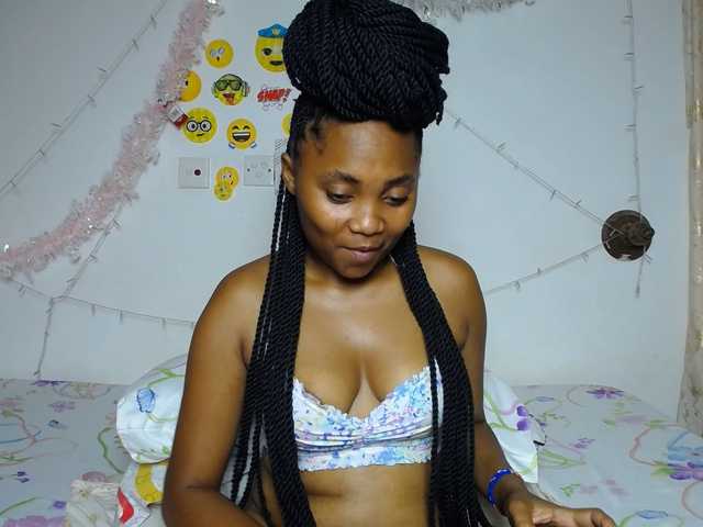 LilyClara's BongaCams show and profile