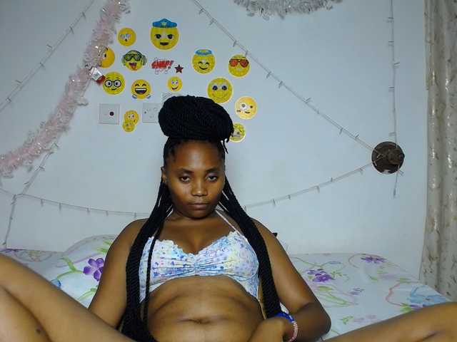 LilyClara's BongaCams show and profile