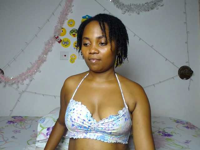 LilyClara's BongaCams show and profile