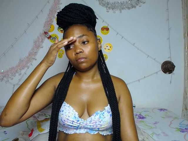 LilyClara's BongaCams show and profile