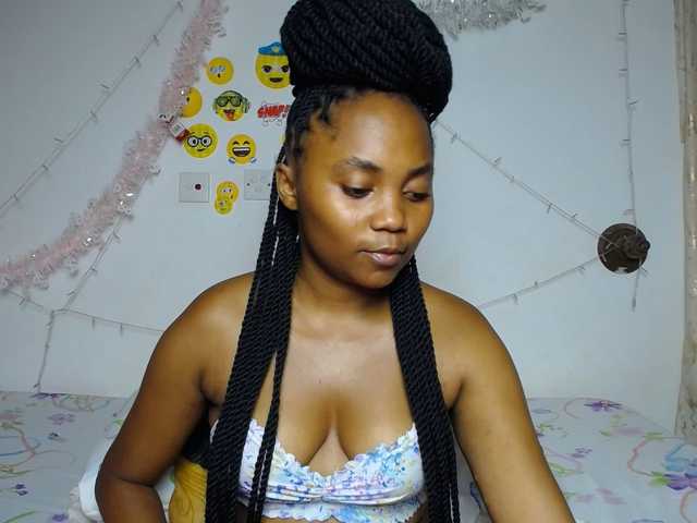 LilyClara's BongaCams show and profile