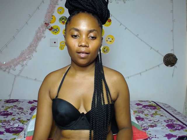 LilyClara's BongaCams show and profile