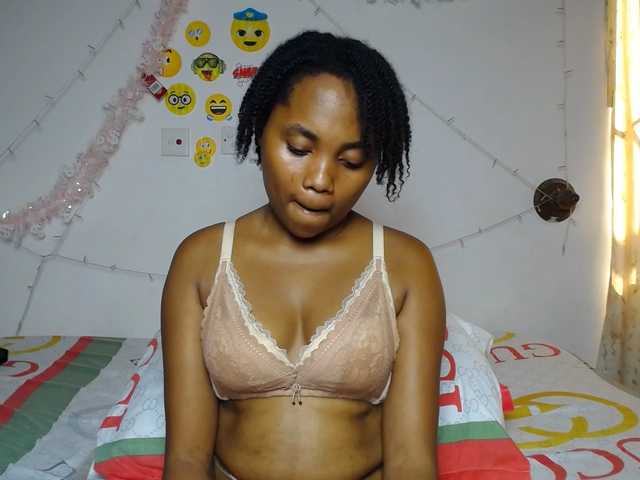 LilyClara's BongaCams show and profile