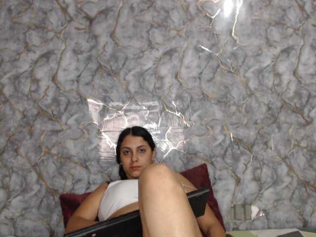 Miarouse live cam on BongaCams