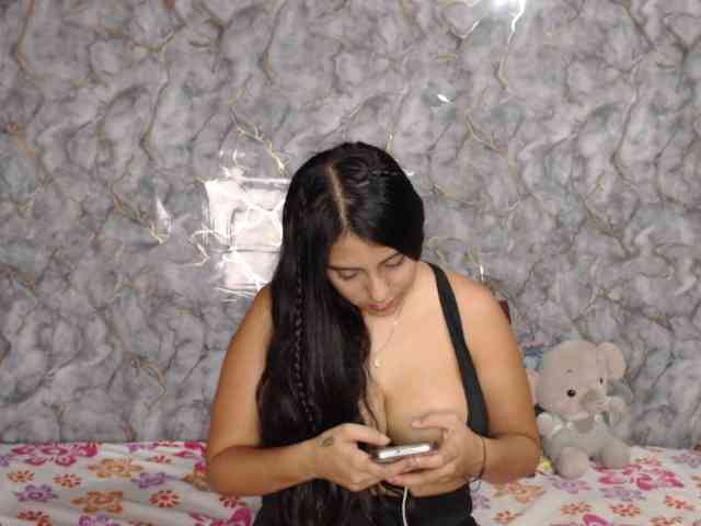MiaRouse webcam