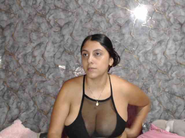MiaRouse webcam