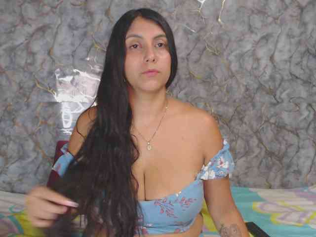 MiaRouse webcam