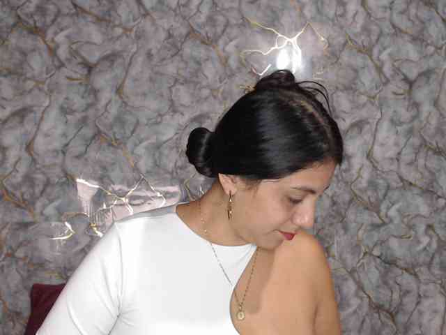 MiaRouse webcam