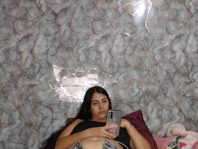MiaRouse webcam