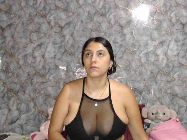 MiaRouse webcam