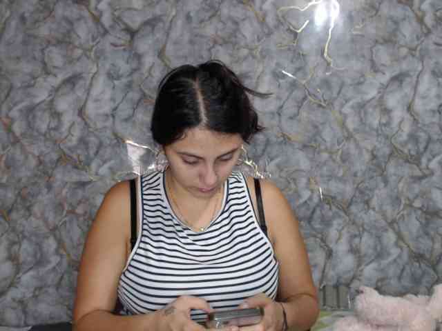 MiaRouse webcam