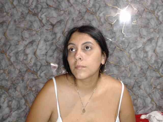 MiaRouse webcam