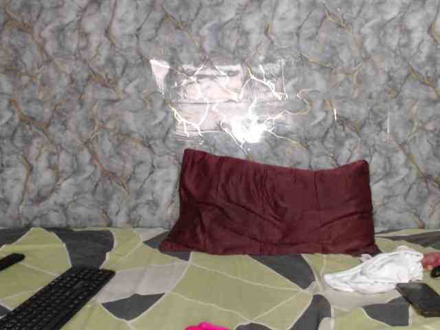 MiaRouse webcam