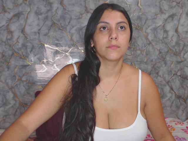 MiaRouse webcam