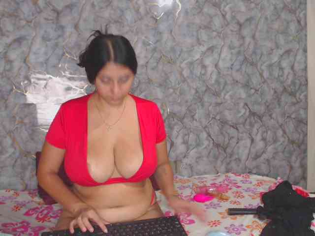 MiaRouse webcam