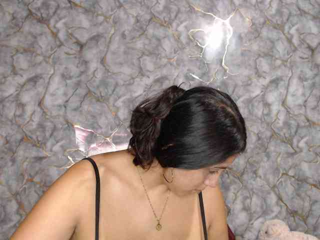 MiaRouse webcam