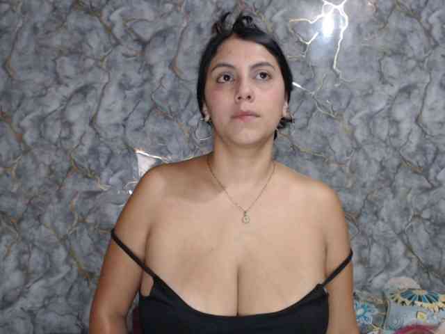 MiaRouse webcam
