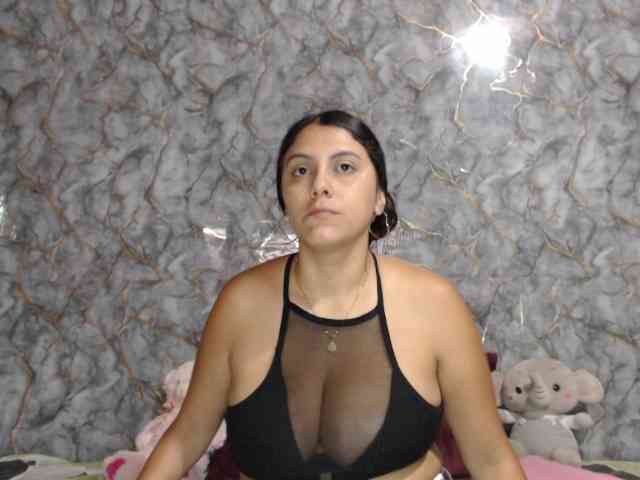MiaRouse webcam