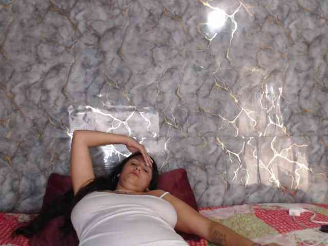 MiaRouse webcam