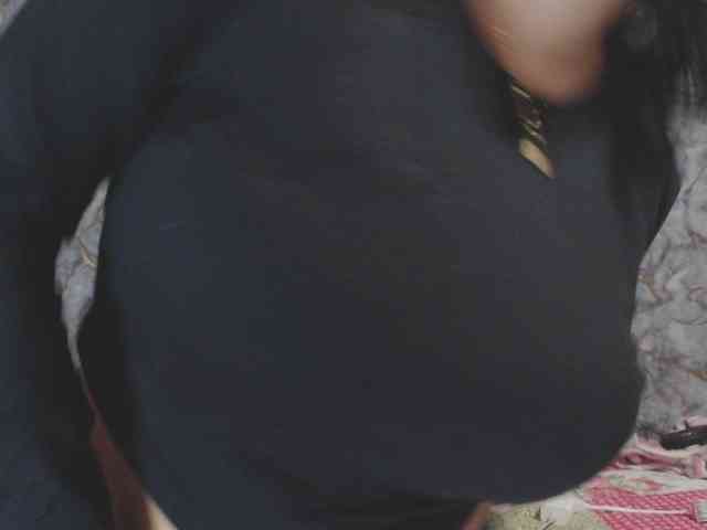 MiaRouse webcam