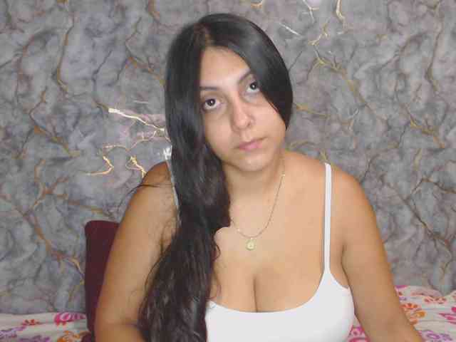 MiaRouse webcam