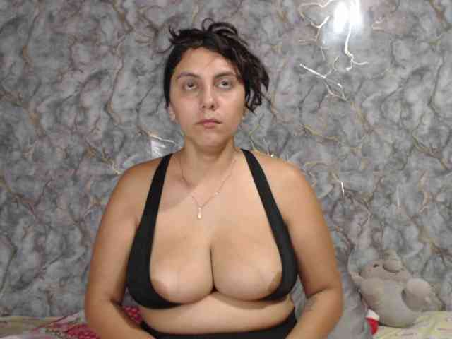 MiaRouse webcam