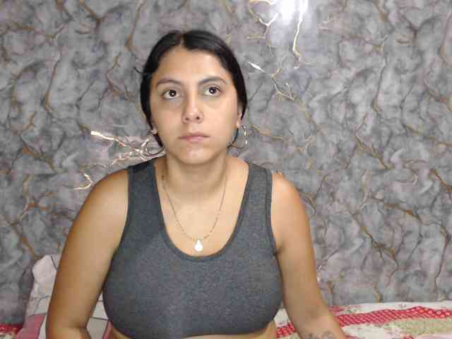 MiaRouse webcam