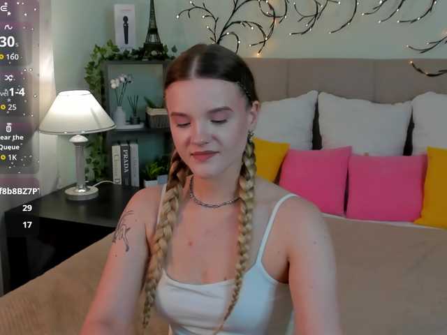 Emma-peach live cam on BongaCams