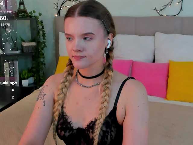 Emma-peach