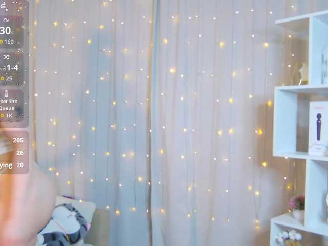 Emma-peach live cam on BongaCams