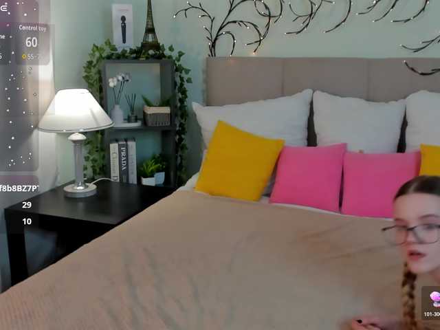 Emma-peach live cam on BongaCams