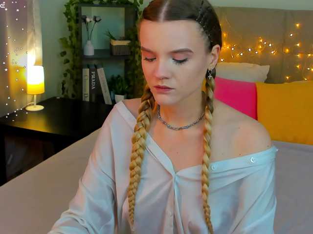 Emma-peach