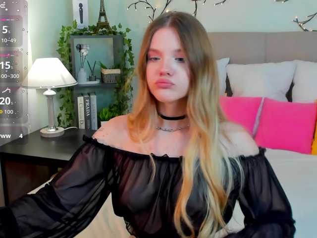 Emma-peach live cam on BongaCams