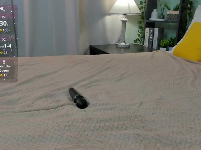 Emma-peach live cam on BongaCams
