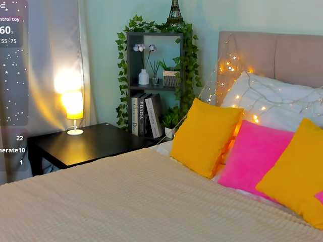 Emma-peach live cam on BongaCams