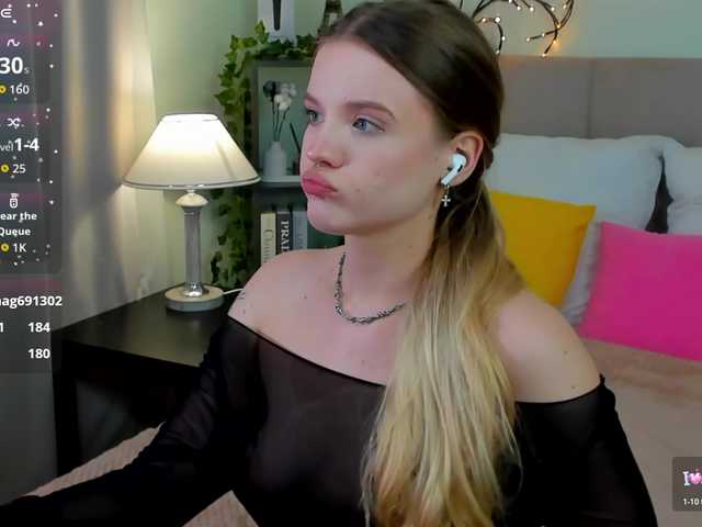 Emma-peach live webcam show