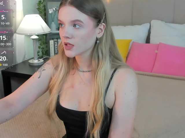 Emma-peach live cam on BongaCams