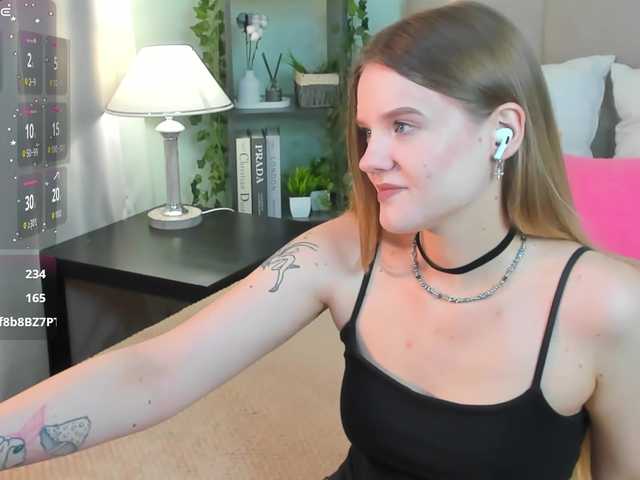 Emma-peach live webcam show