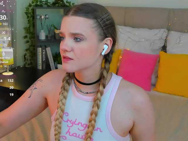 Emma-peach