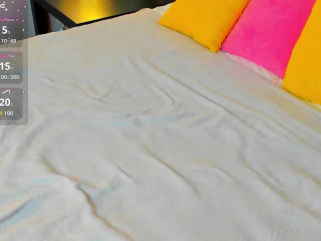 Emma-peach live cam on BongaCams
