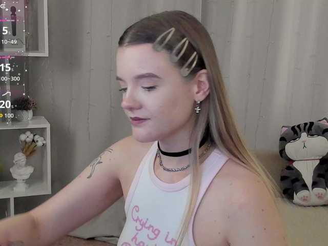 Emma-peach